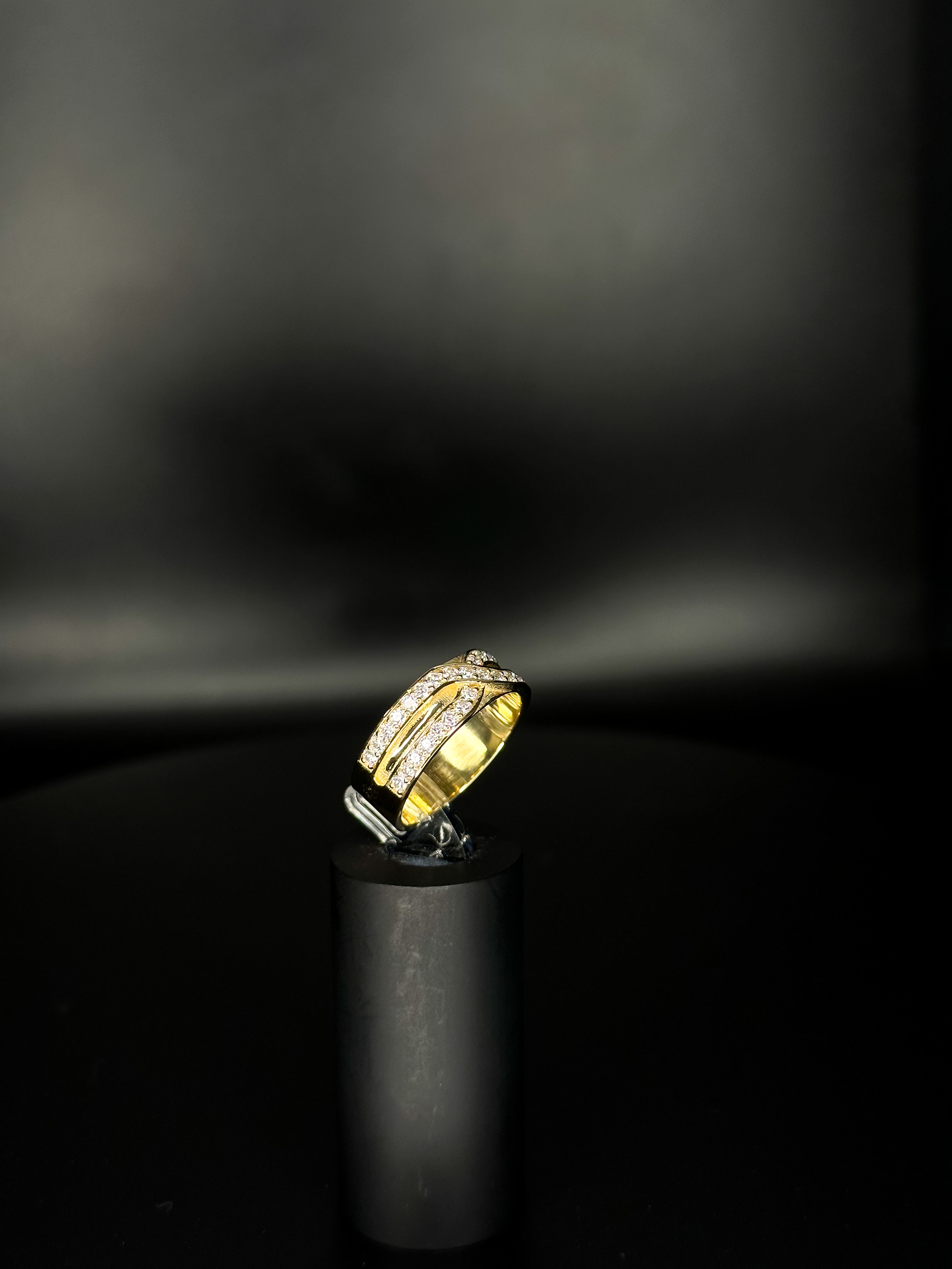Royale Ring Lab Diamond