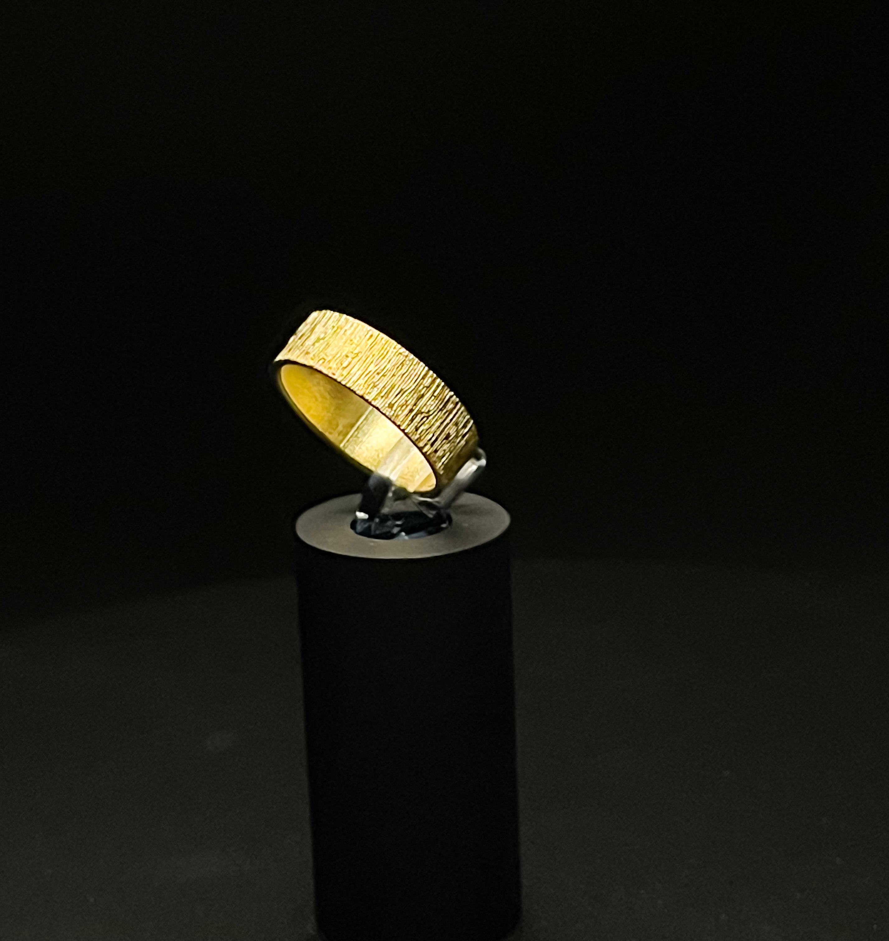 Men's Textured Ring